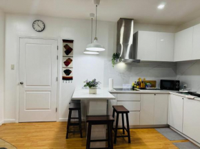 2 bedroom unit with 2 balcony Poblacion makati city